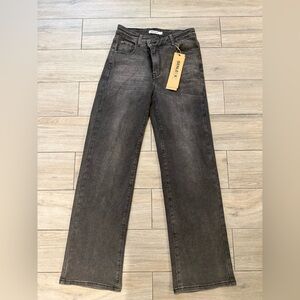 BNWT Genleck Charcoal Women's Jeans